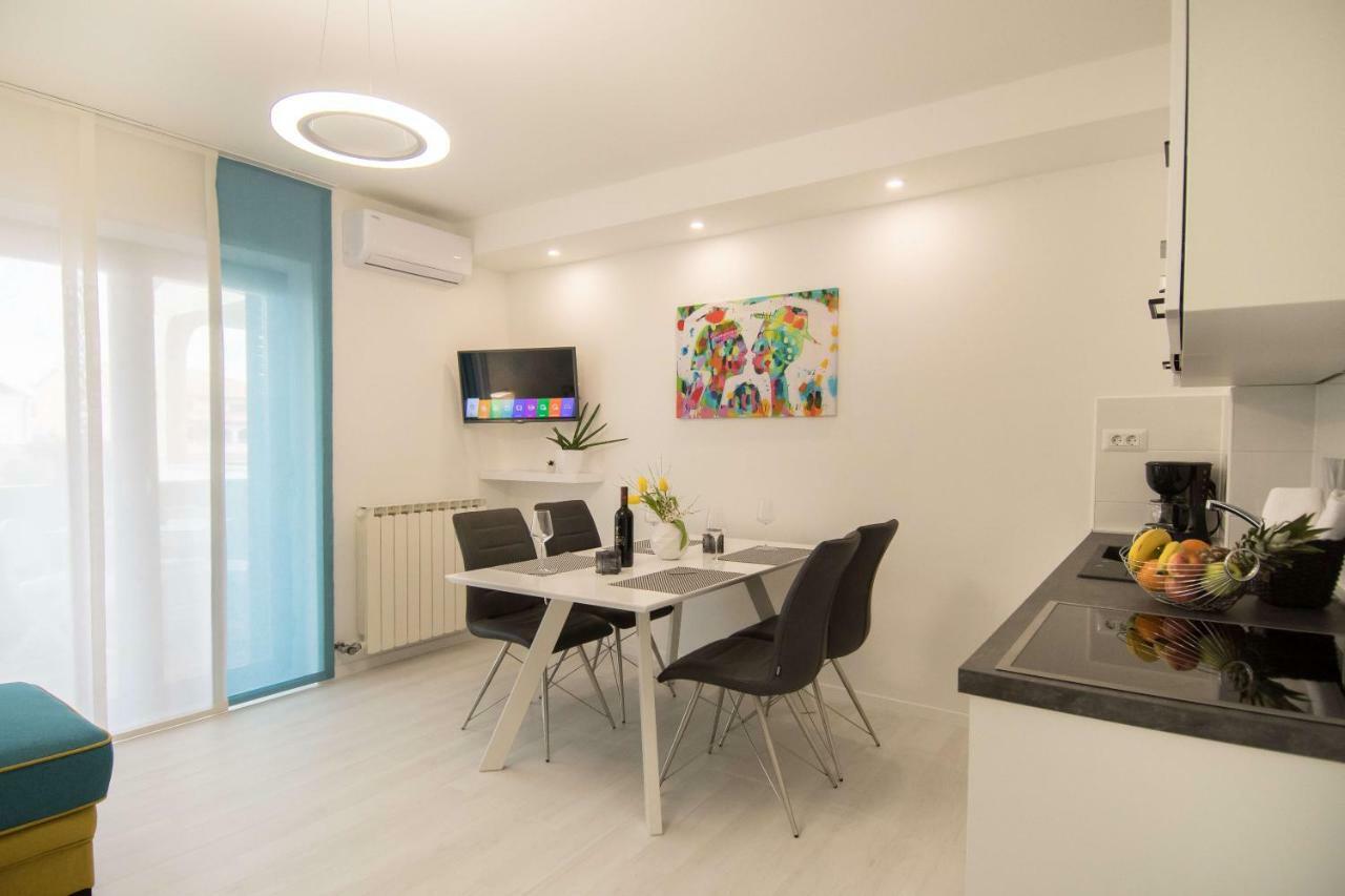 Apartment Motovunska 39 ポレッチ エクステリア 写真